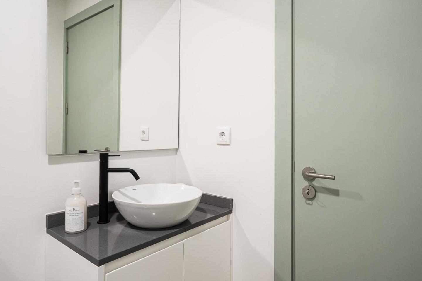 Guestready - A Modern Stay In Downtown Porto Zewnętrze zdjęcie